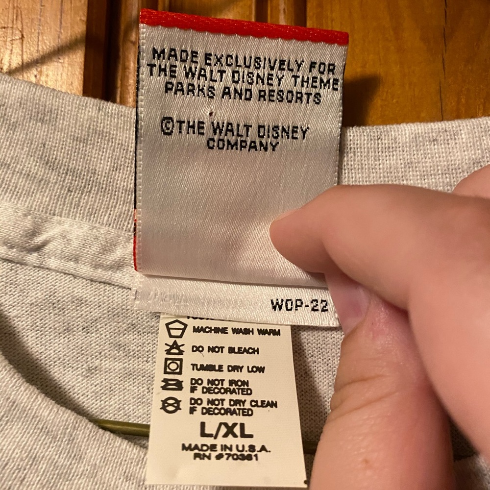 VINTAGE Walt Disney Tee✨ - Picture 4 of 5
